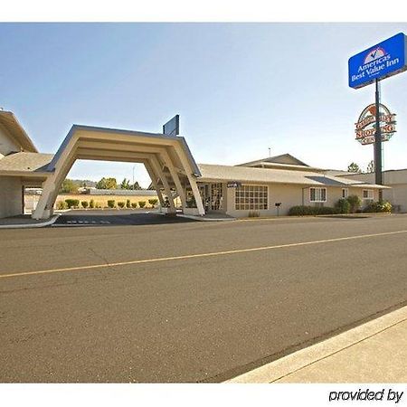 Americas Best Value Inn Roseburg Esterno foto